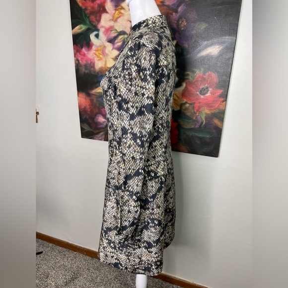 Theory NWOT snake skin print silk shirt dress Career Office Business Casual Sz 6 - Picture 2 of 9